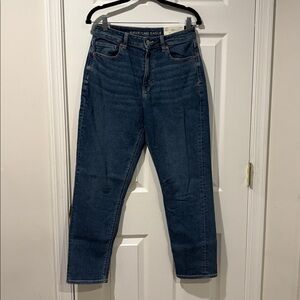 American Eagle stretch mom jeans